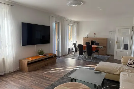 27836 HomeCompany Dresden Möbliert/Furnished 3,5-Zimmer Wohnung in Dresden-Cossebaude max. 2 Personen
