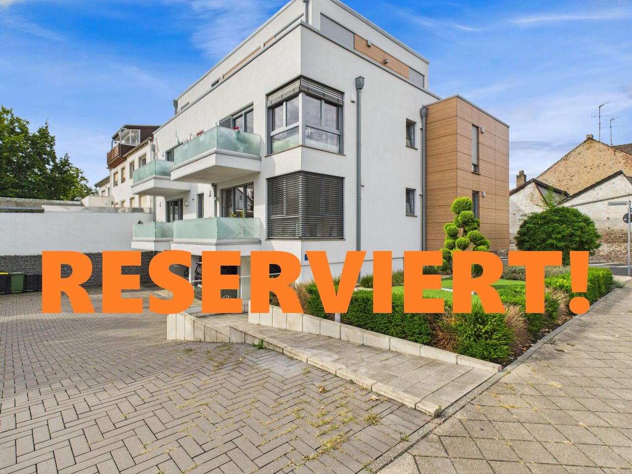 CAM04758G0-PR0079-STILL009