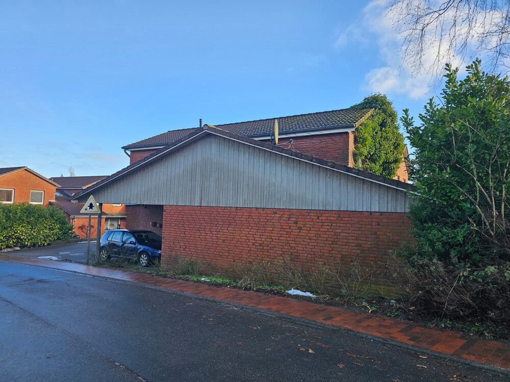 Ansicht von der Straßenseite