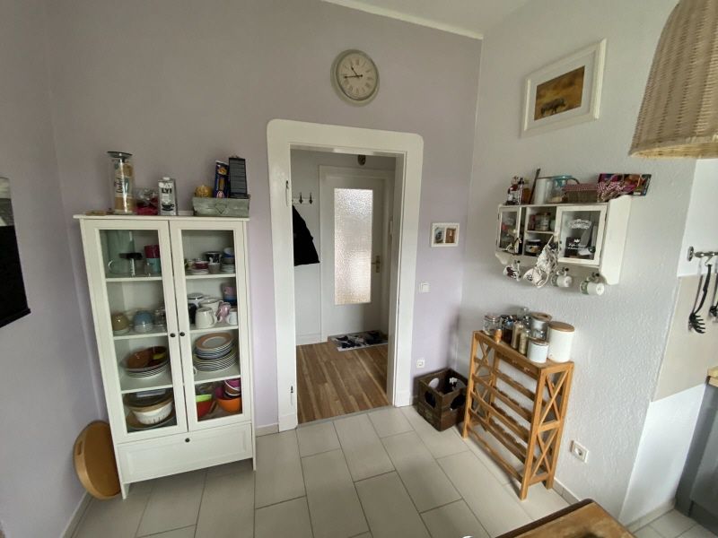 Gepflegte 2-Zimmer-Altbauwohnung im 1. OG mit Garten - Foto 3