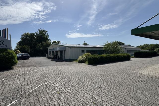 Seitenansicht Halle