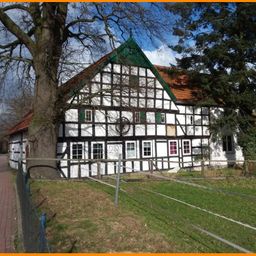 Fachwerkhaus mit viel Potenzial und Möglichkeiten.