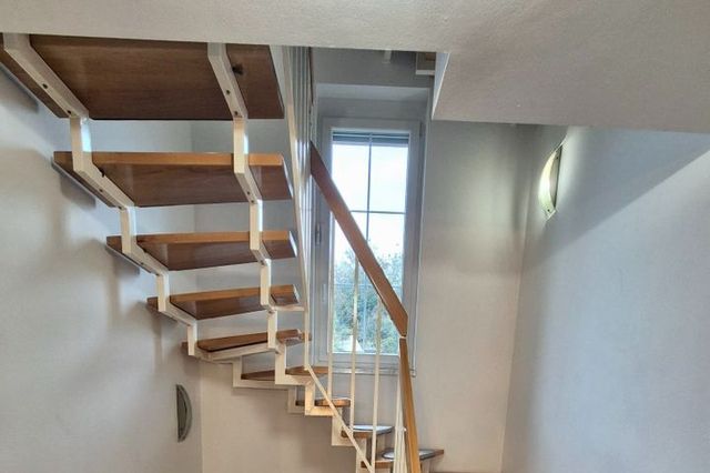 Treppe zum OG und KG