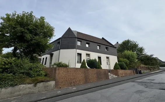 Grundstücksensemble mit Entwicklungspotenzial auf ca. 1.504 m² in Mülheim-Winkhausen