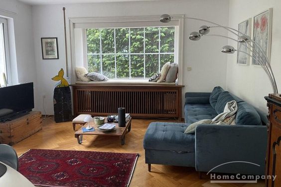 Nähe Bürgerpark: Schöne 3,5 Zi.Whg., unmöbliert, mit Terrasse und Gartenanteil.