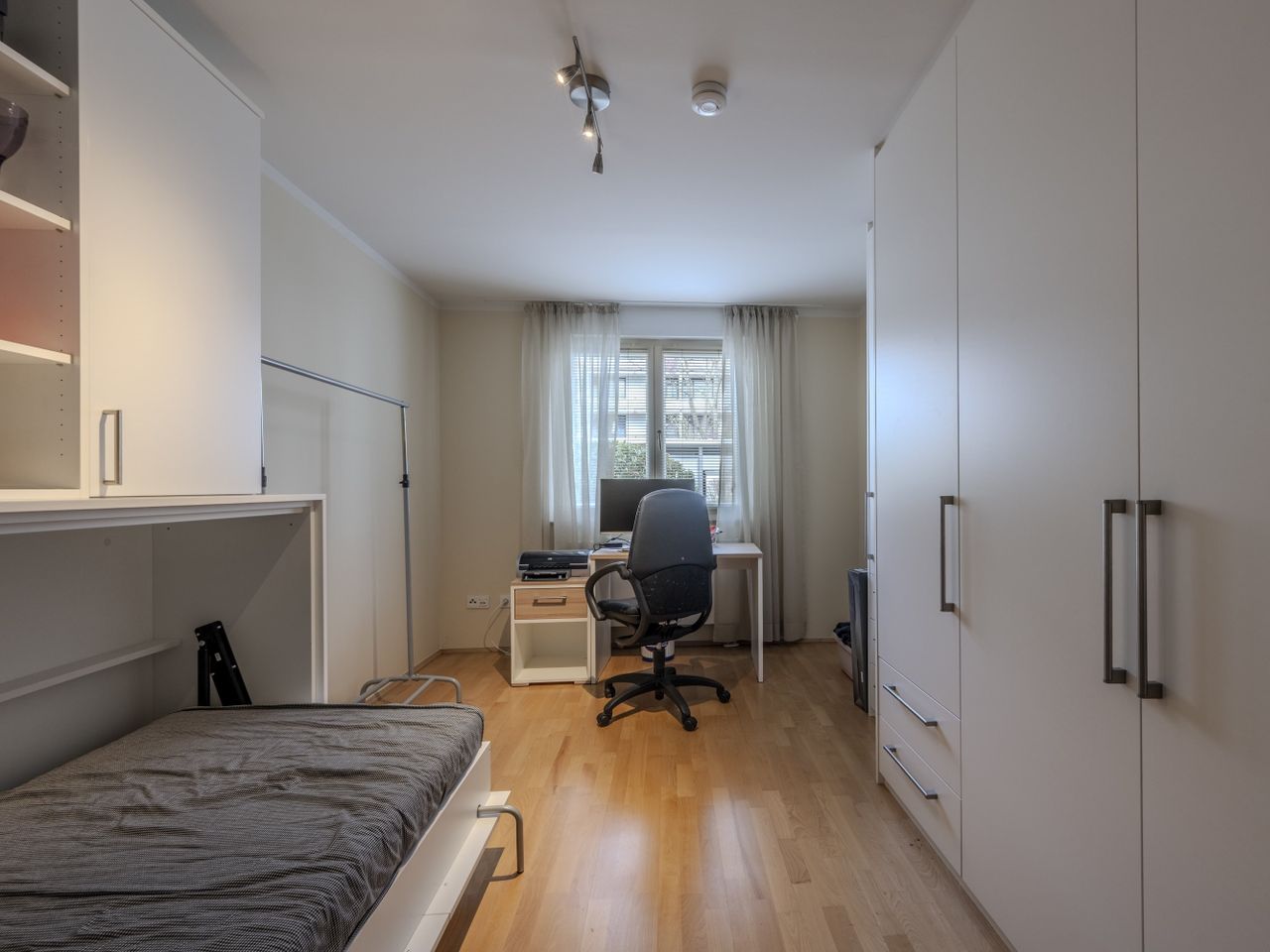 zweites Schlafzimmer