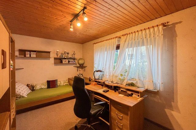 Kinderzimmer EG 