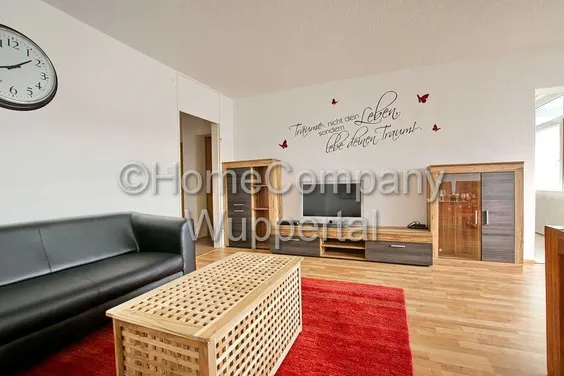 Familien- oder Team-Wohnung mit 2 Schlafzimmern, Balkon, DSL und PKW-Stellplatz