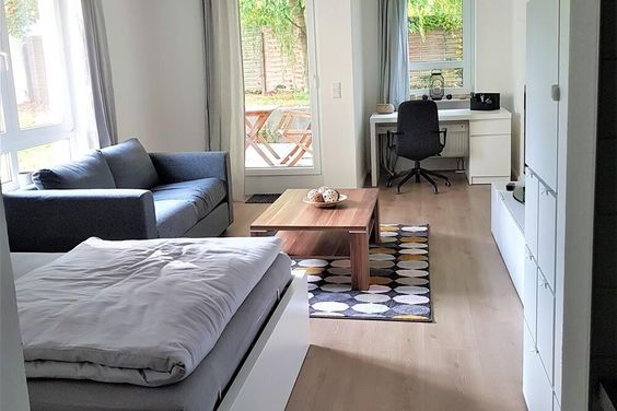 Möbliert/Furnished 1-Zimmer Apartment mit Terrasse in Dresden-Plauen – Nähe Universität! 2 Personen