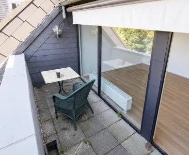 Gemütliche ca. 68m² große 2-Zimmer-Wohnung mit Loggia und Stellplatz in ruhiger Sackgassenlage - Foto 3