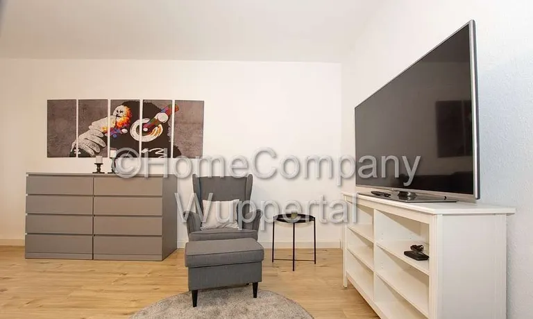 Modernes Apartment mit neuem Bad und Internetzugang in der Südstadt - Foto 1