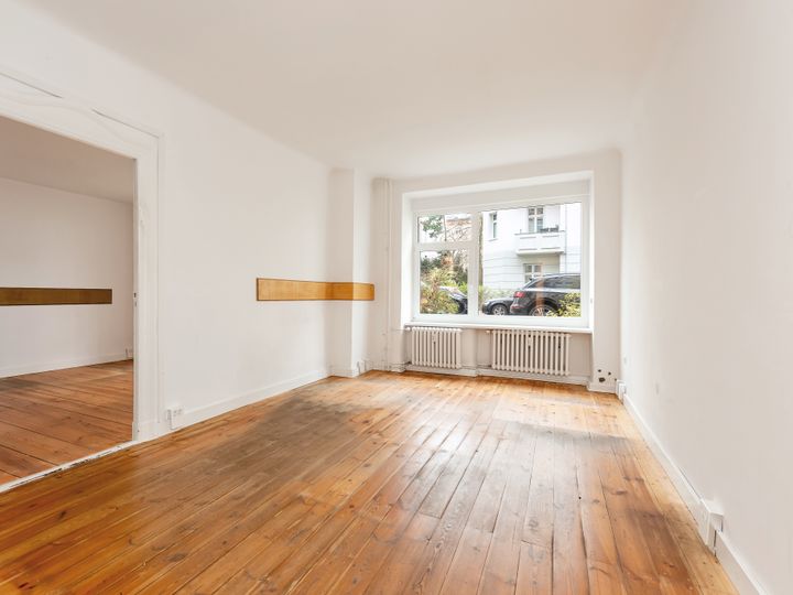 Zusammenlegbare Erdgeschosswohnung mit Vorgelagerter Terrasse !