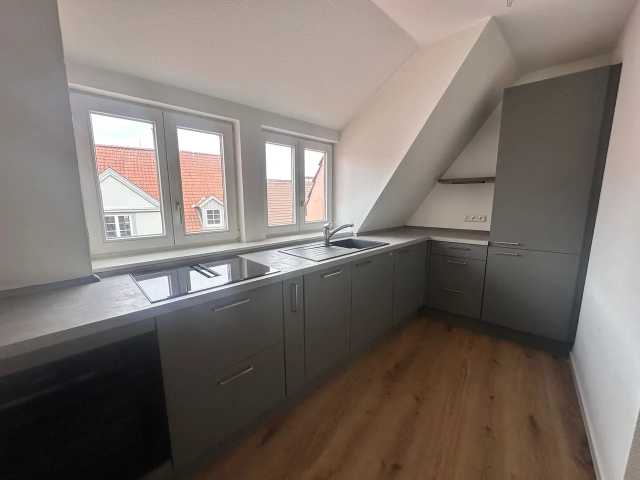 Attraktive 2-Zimmer-Wohnung in bester Innenstadtlage am Kohlmarkt - Photo 2