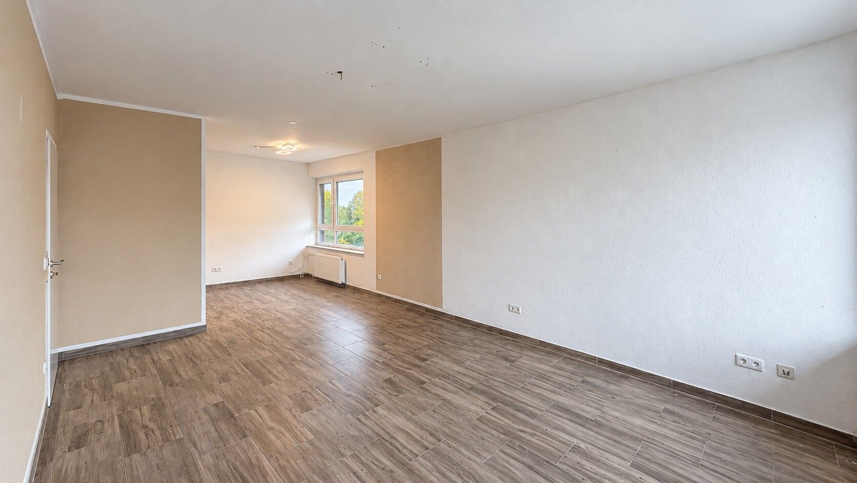 HELLE 3-ZIMMER-WOHNUNG MIT GROßEM SONNENBALKON IN KREFELD-FISCHELN ZU MIETEN! - Foto 4