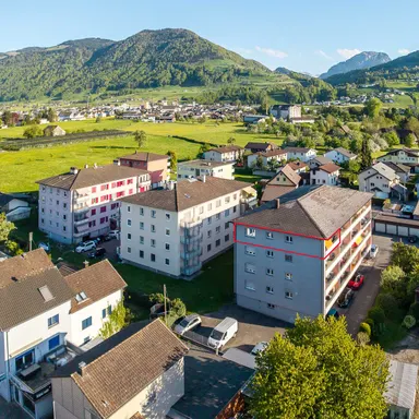 Gepflegte 3.5-Zi-Wohnung mit Weitblick und Abendsonne in Siebnen