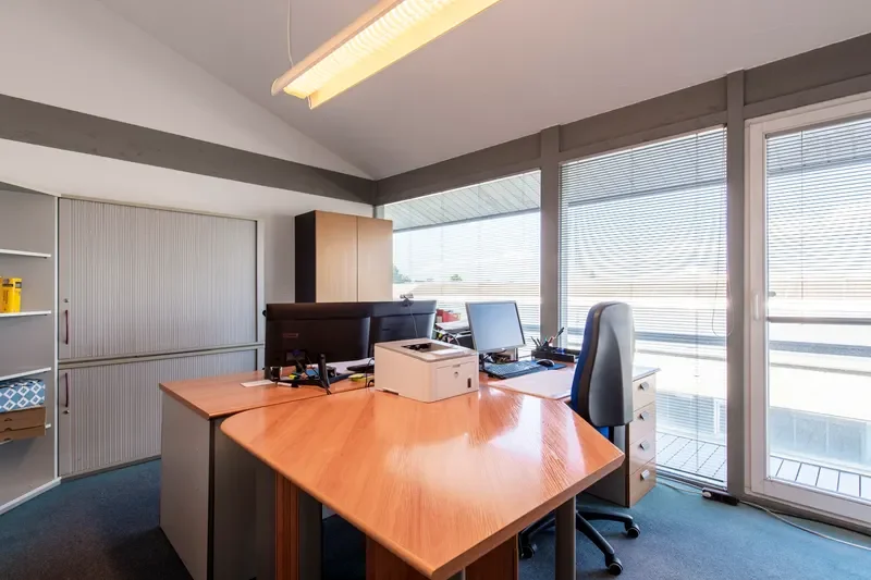 Büro