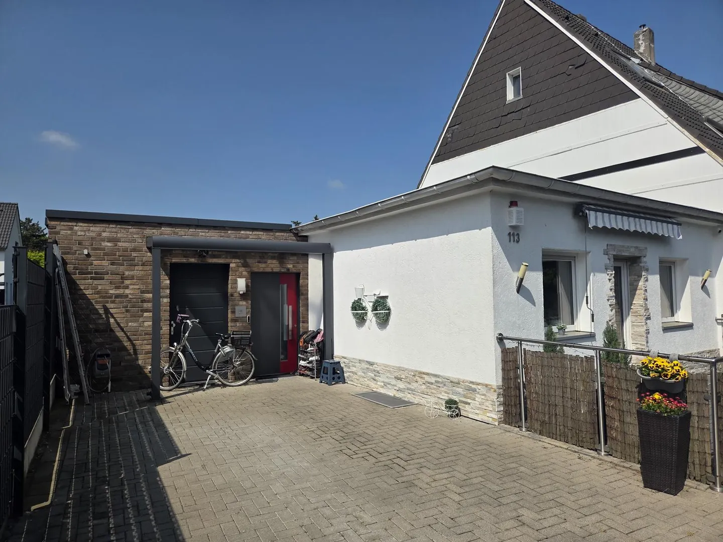 Modernisierter Bungalow ideal für 2 Personen in Moers-Eick-West
