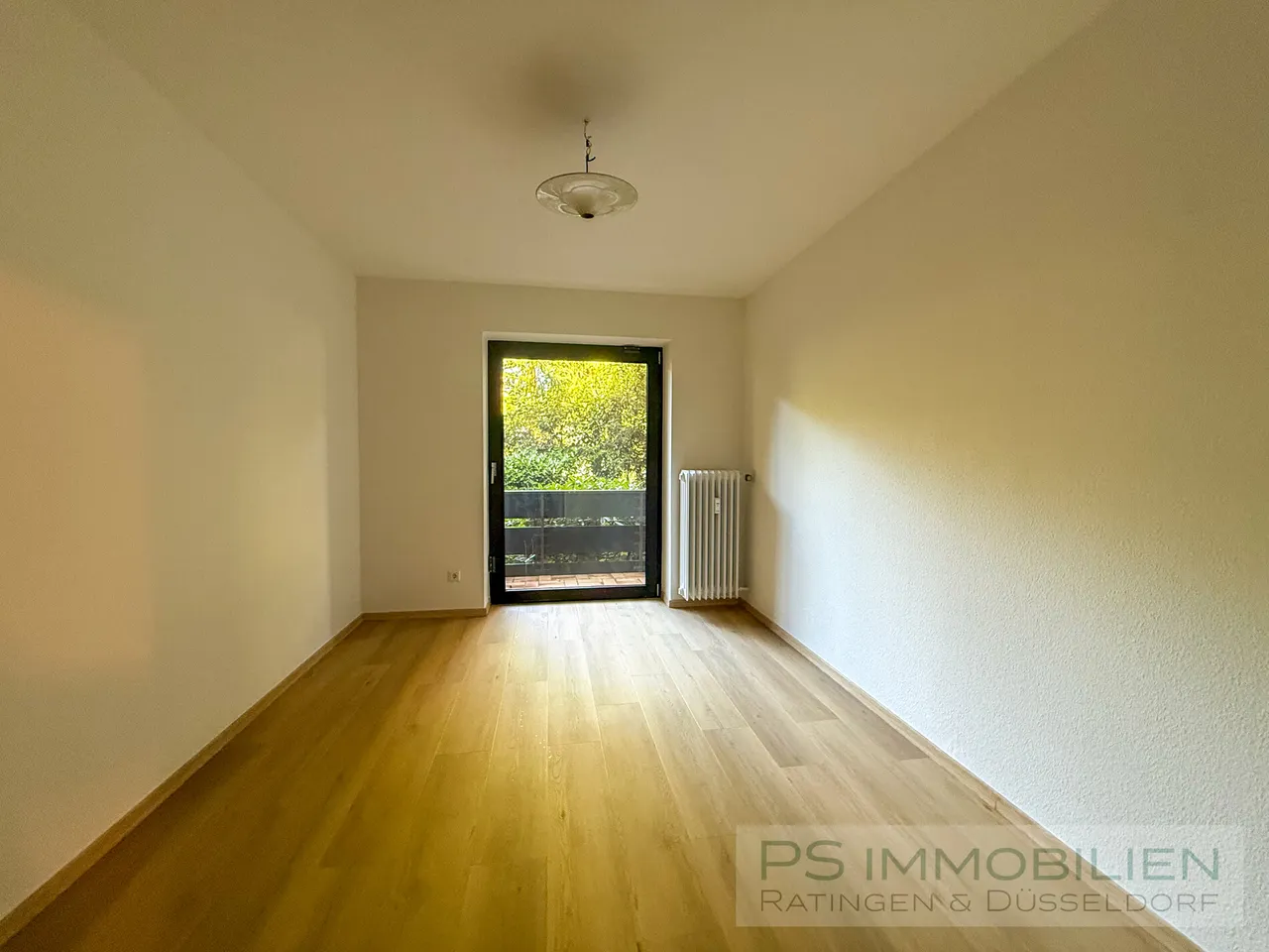 Weitläufige 4-Zimmer-Wohnung mit großzügiger Terrasse und Balkon - Photo 2