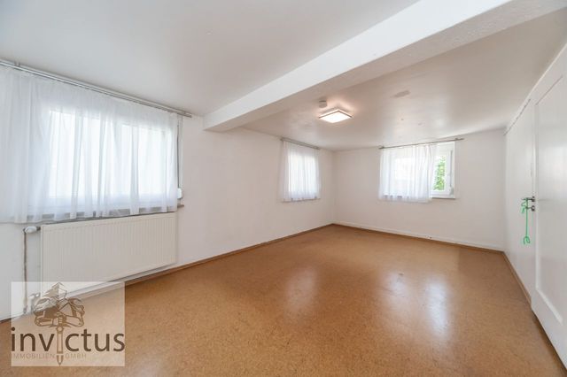 Schlafzimmer im OG mit separatem WC