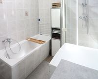 Badezimmer  2. Wohneinheit