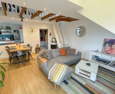 Stilvolle 3-Zimmer-Wohnung mit Balkon und EBK in Mettmann-Zentrum