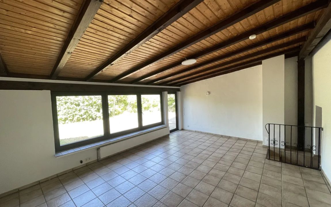 Charmantes Altbauhaus mit Garten und Carport