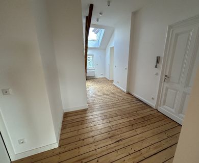 Großzügige 2-Zimmer-Dachgeschosswohnung in MG-Zentrum - Foto 4