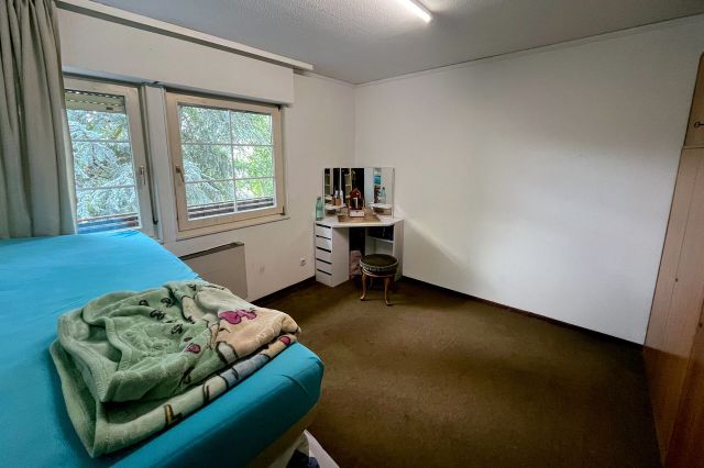 Schlafzimmer 1 (EG)