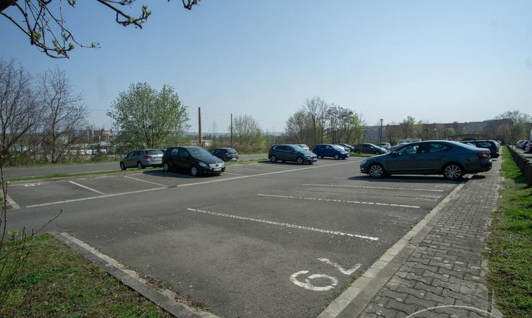 Privatparkplatz Optional