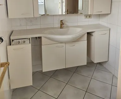 Freistehendes Einfamilienhaus in ruhiger Wohnlage mit Garten und Doppelgarage - Foto 4