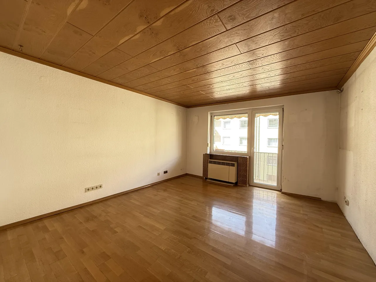 Schlafzimmer mit Balkon