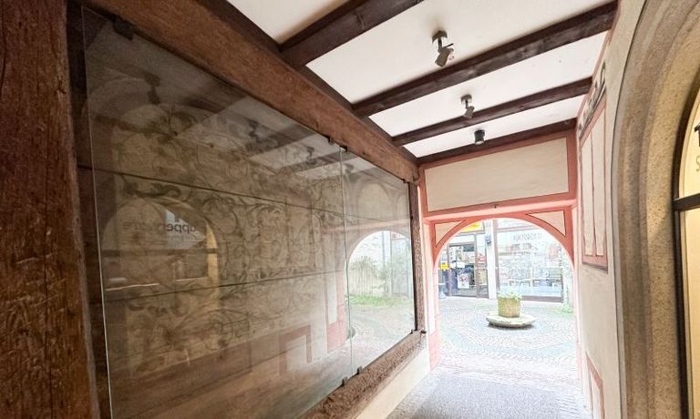 Zuweg von de Schusterstra&szlig;e aus