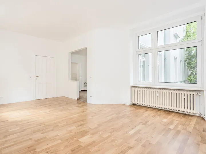 Charmanter Altbau: Helle und großzügige Wohnung in Toplage von Prenzlauer Berg!