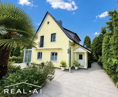 Haus mit Charakter und liebevollem Garten!