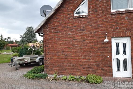 Wohnung im EG mit sep.Eingang