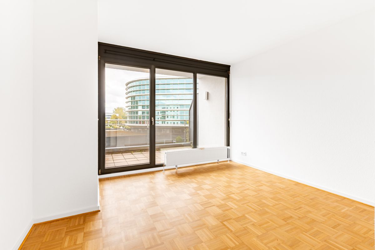 Das großzügige Schlafzimmer