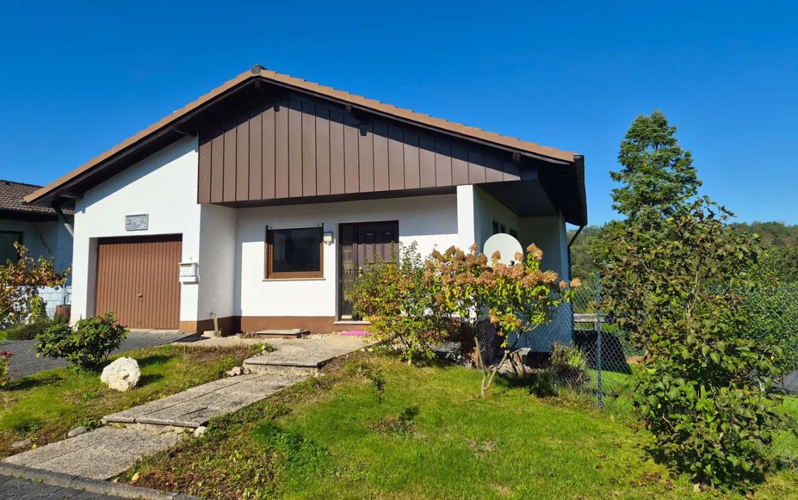 Top gepflegtes Einfamilienhaus in ruhiger Wohnlage – Nähe Puderbach!