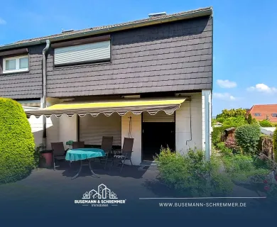 Wohnen auf versetzten Ebenen – Reihenendhaus in Barsinghausen