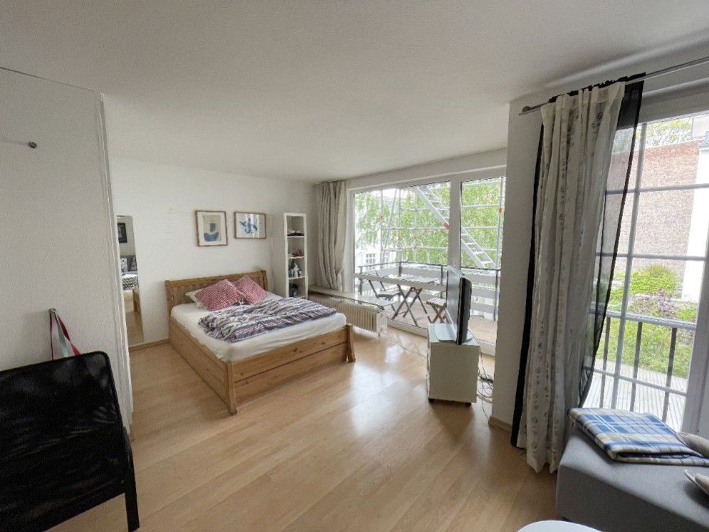 Düsseldorf-Unterbilk! Apartment! Ruhig mit Balkon und Lift und Einbauküche! - Foto 2