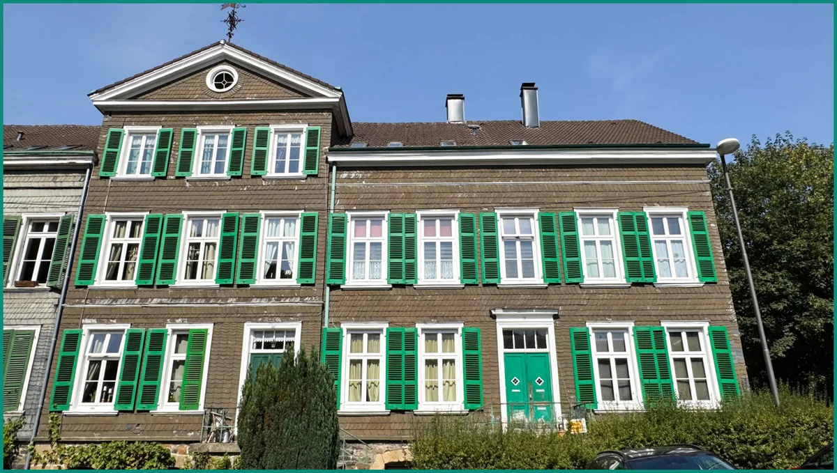 Ansicht des Wohnhauses - Wohnung im DG rechts