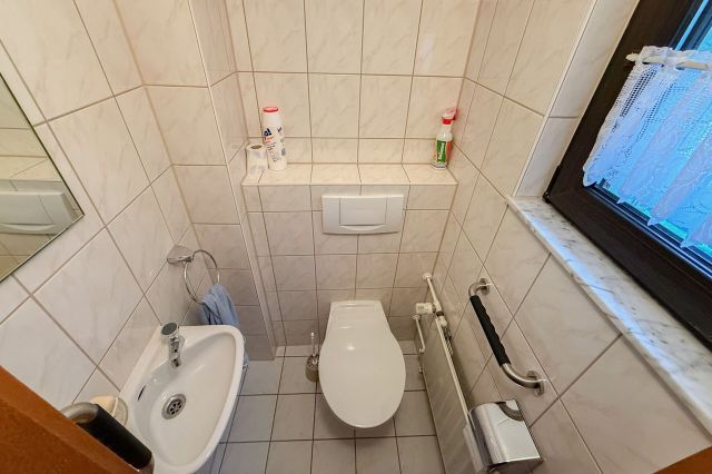 Haus 1 EG Gäste WC