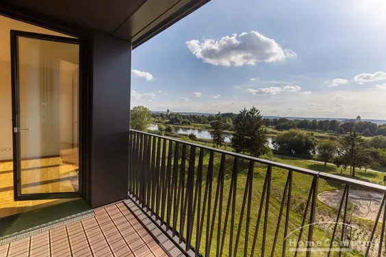 27789 HomeCompany Dresden Möbliert/Furnished 2-Zimmer Apartment mit Balkon in Dresden-Leipziger Vorstadt max. 2 Personen