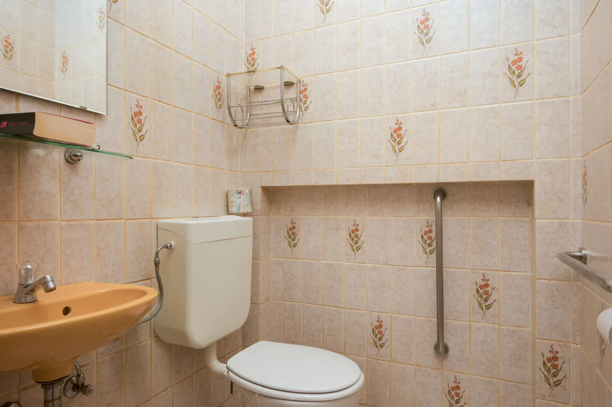 Badezimmer EG