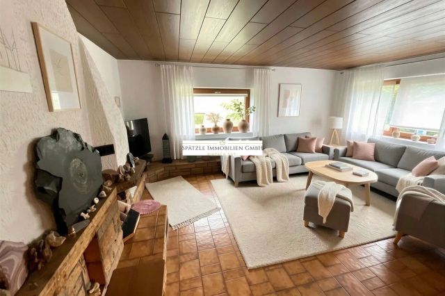Wohnzimmer - (KI generiert)