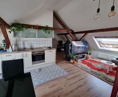 2-Zimmer Dachgeschosswohnung in Mönchengldbach-Hermges - Photo 1
