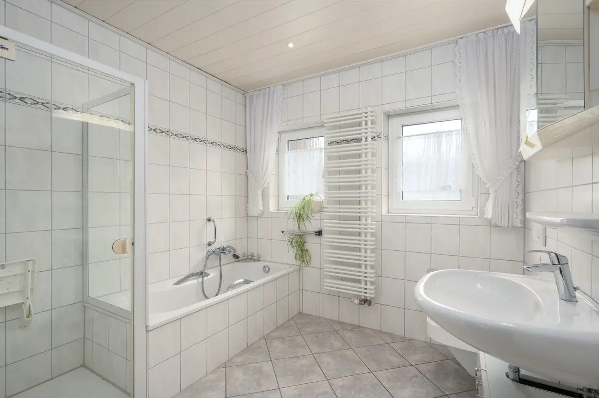 Badezimmer OG