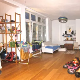 3-Zimmer Dachgeschosswohnung mitten in Friedrichshain!