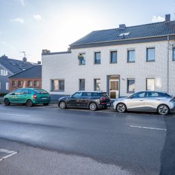 Gepflegtes Mehrfamilienhaus mit Charakter und Entwicklungsmöglichkeiten