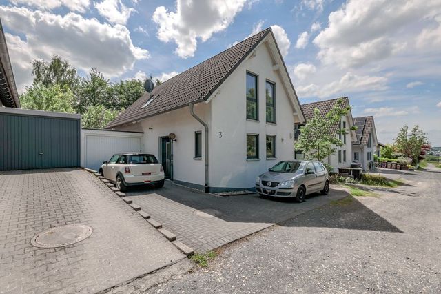 Straßenansicht