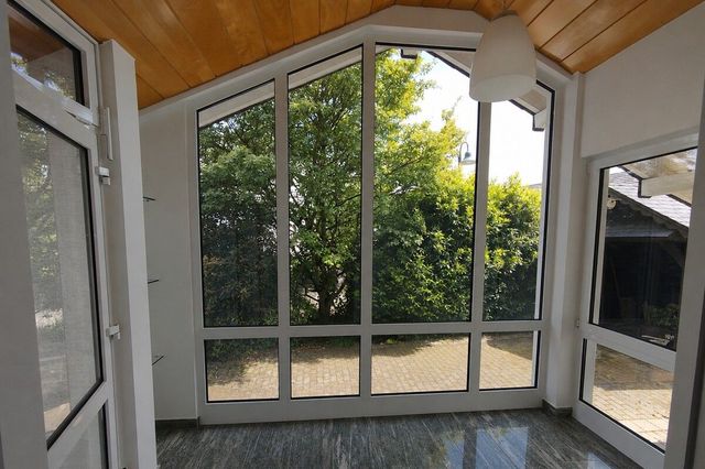 ... mit Wintergarten